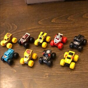 Monster Jam Minis